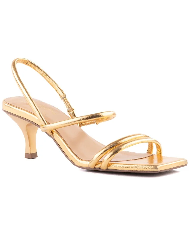 Women’s sandals crisscross modern chic -Seychelles Banks Leather Sandal