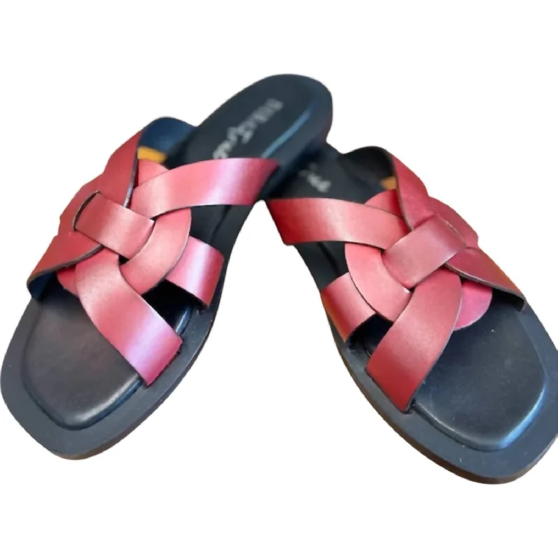 Women’s sandals woven artisan vibe -Women's Cheerful Sandals In Red