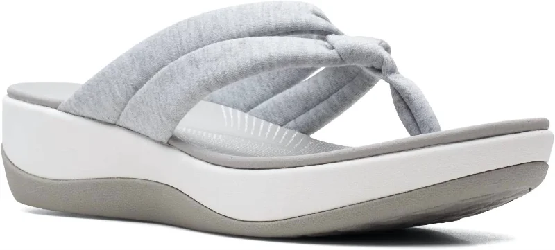 Women’s sandals sporty dynamic edge -Women's Arla Kaylie Flip Flop In Grey Textile