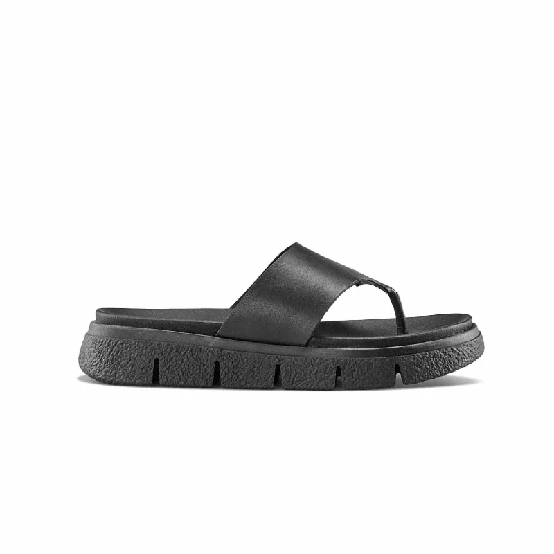 Women’s sandals bold statement step -Women's Ponyo Sandal In Black